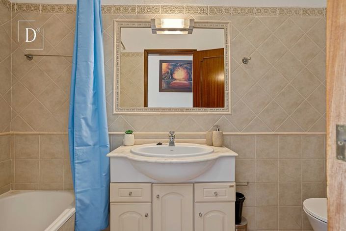 Image No.38-9 Bed Villa for sale