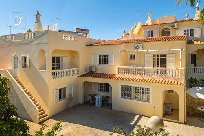 Image No.40-9 Bed Villa for sale