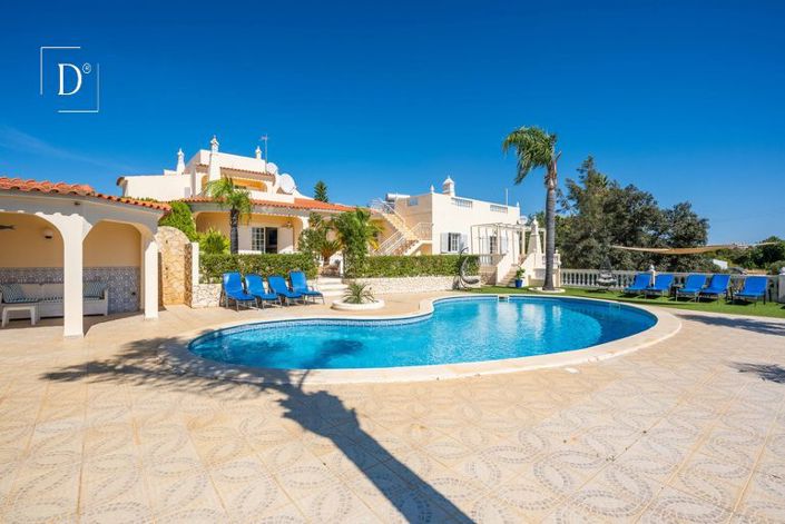 Image No.52-9 Bed Villa for sale