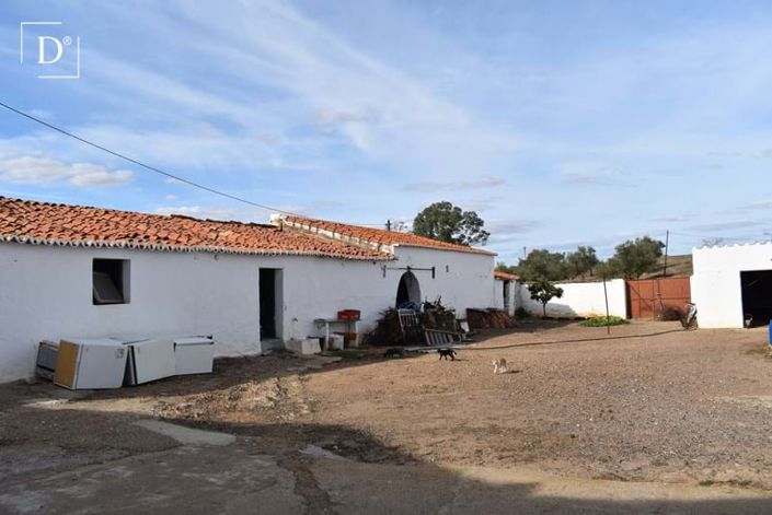 Image No.7-6 Bed Villa for sale