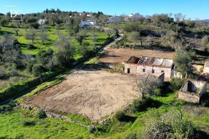 Image No.9-4 Bed Land for sale