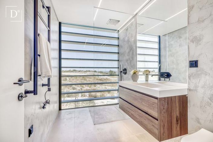 Image No.14-2 Bed Villa for sale