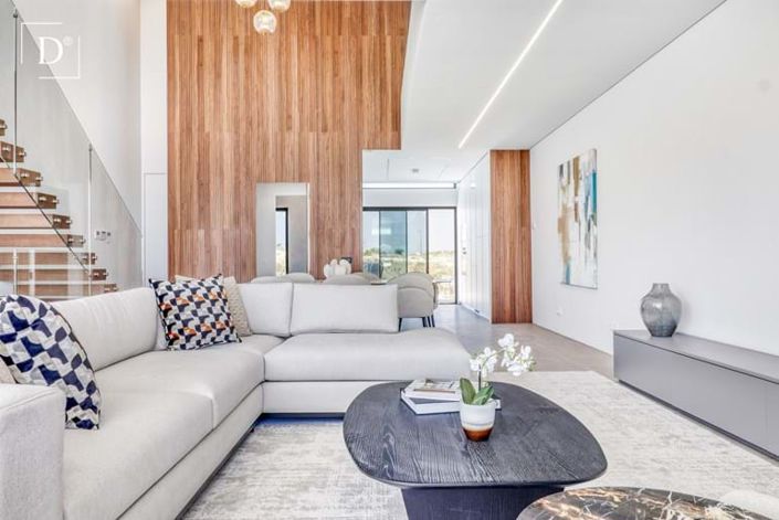 Image No.7-2 Bed Villa for sale