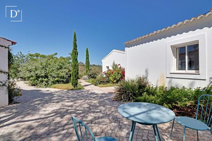 Image No.26-5 Bed Villa for sale