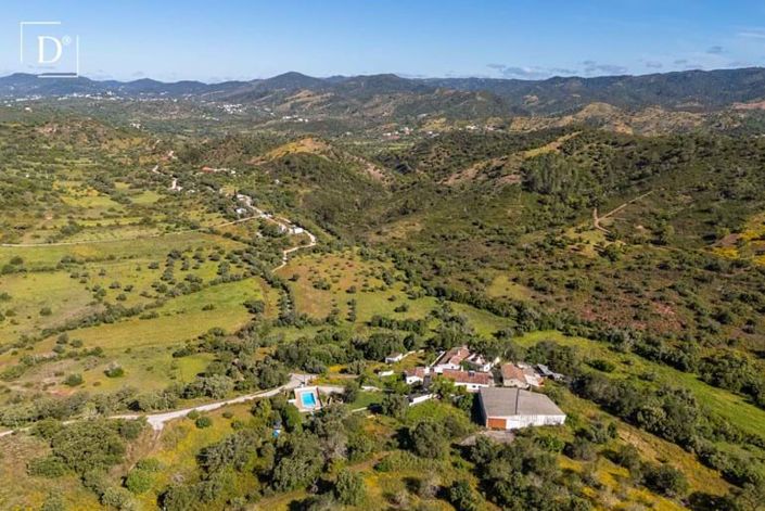 Image No.42-5 Bed Villa for sale