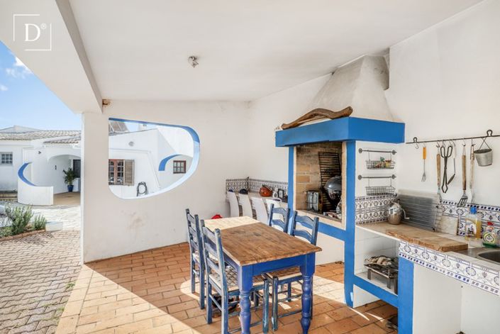 Image No.16-4 Bed Villa for sale