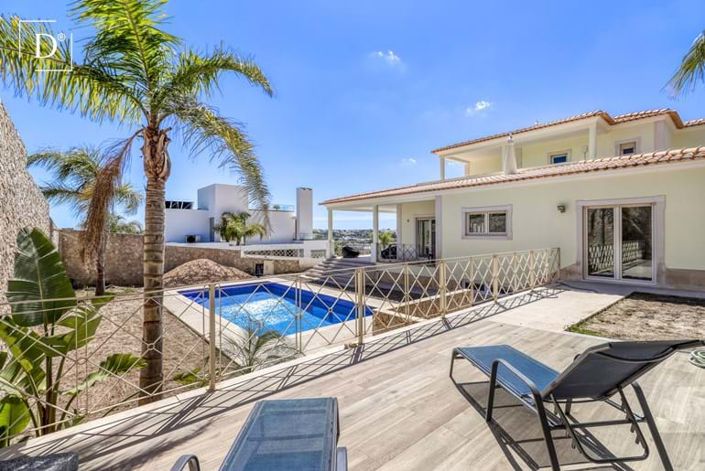 Image No.1-Villa de 4 chambres à vendre à Albufeira
