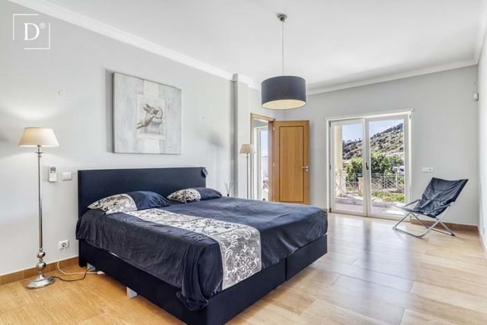 Image No.11-4 Bed Villa for sale