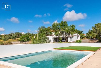 1 - Almodôvar, Villa