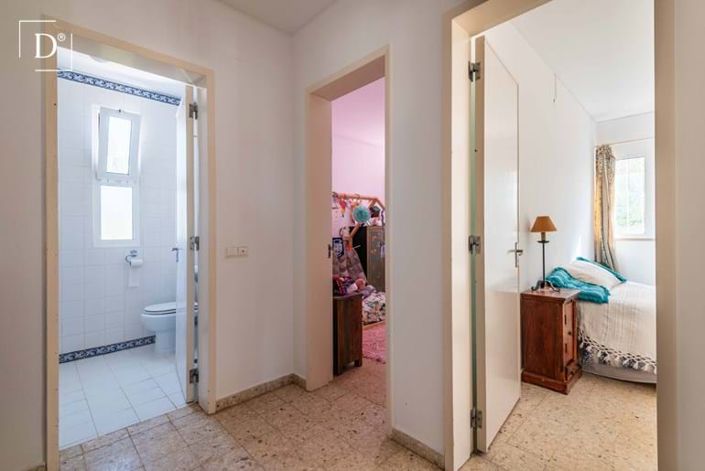 Image No.38-4 Bed Villa for sale