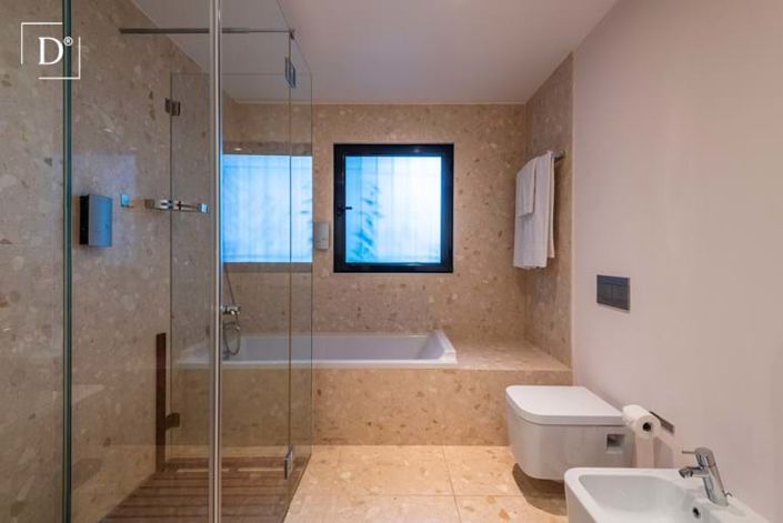 Image No.15-4 Bed Villa for sale