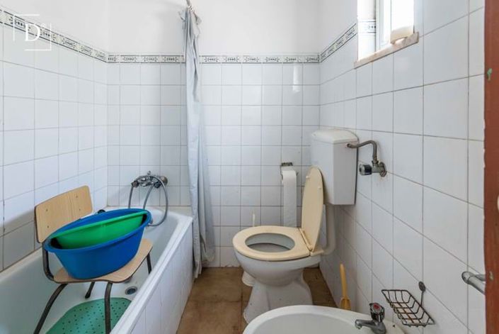 Image No.18-2 Bed Villa for sale