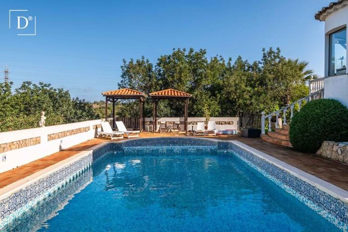 Image No.3-4 Bed Villa for sale