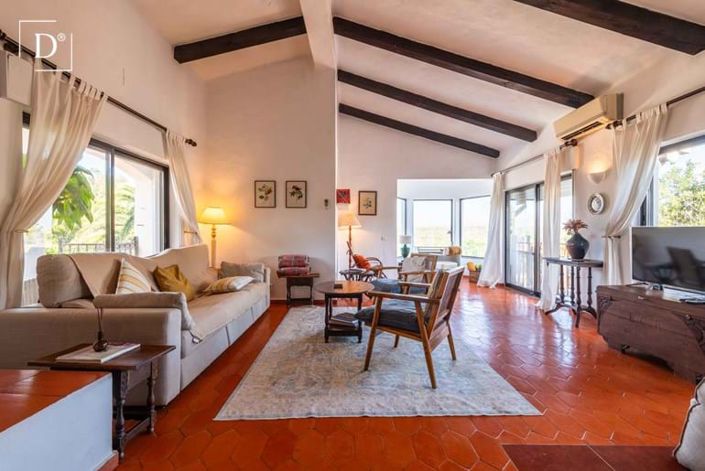 Image No.7-4 Bed Villa for sale