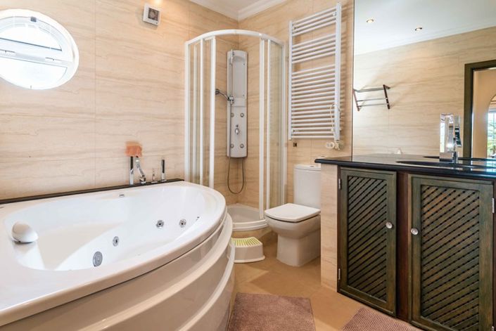 Image No.14-Villa de 4 chambres à vendre à Sao Bras de Alportel