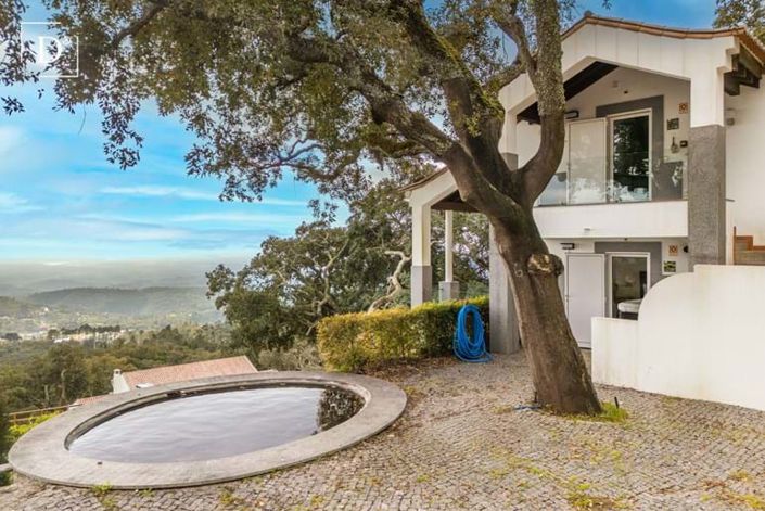 Image No.20-12 Bed Property for sale