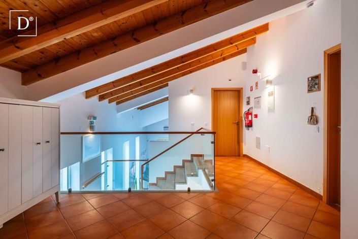 Image No.42-12 Bed Property for sale