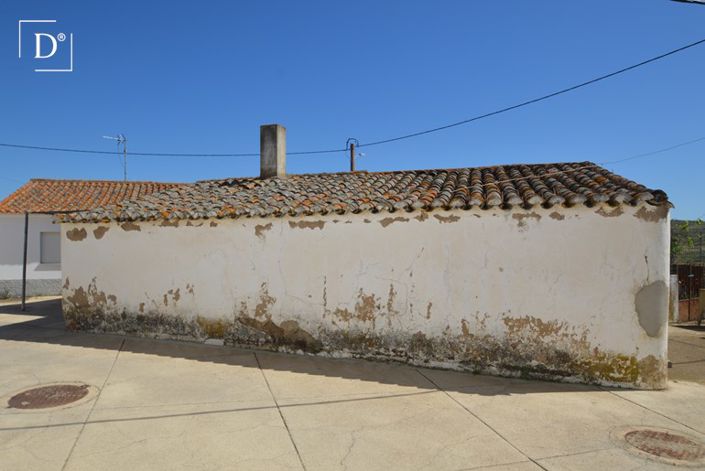 Image No.3-Villa for sale