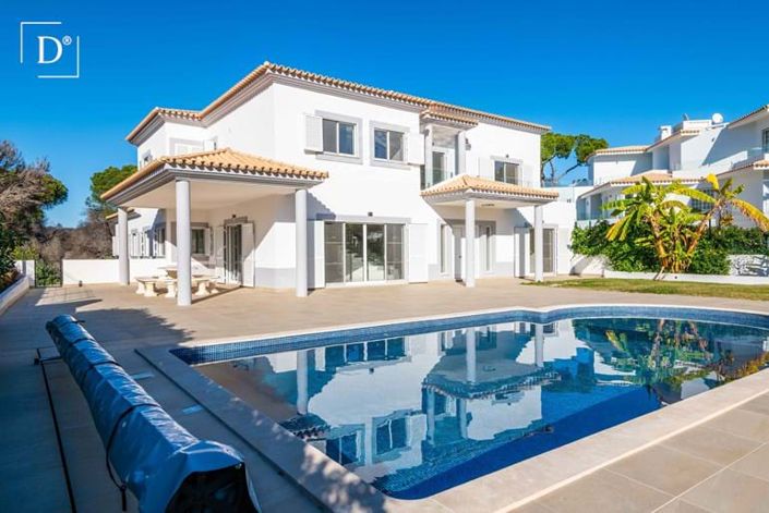 Image No.1-5 Bed Villa for sale