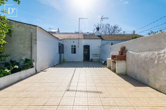 Image No.18-4 Bed Villa for sale