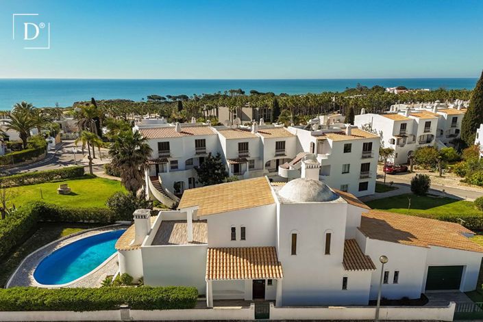 Image No.1-Villa de 3 chambres à vendre à Albufeira