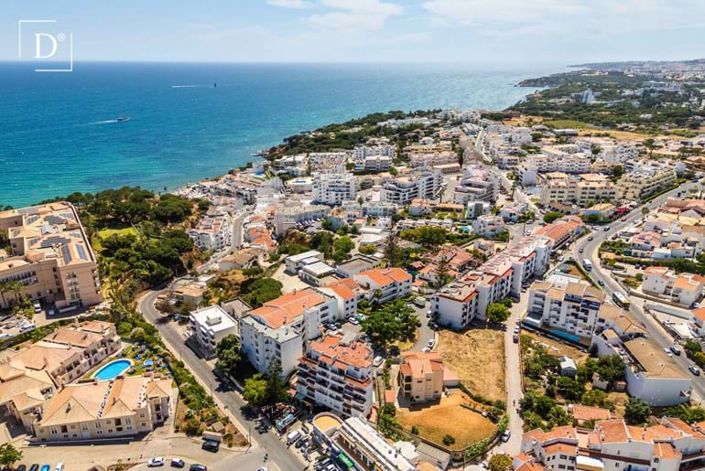 Image No.56-3 Bed Apartment for sale