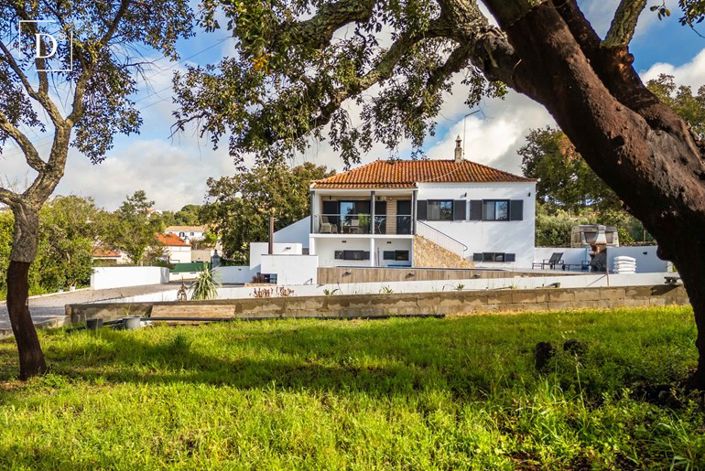 Image No.1-5 Bed Villa for sale