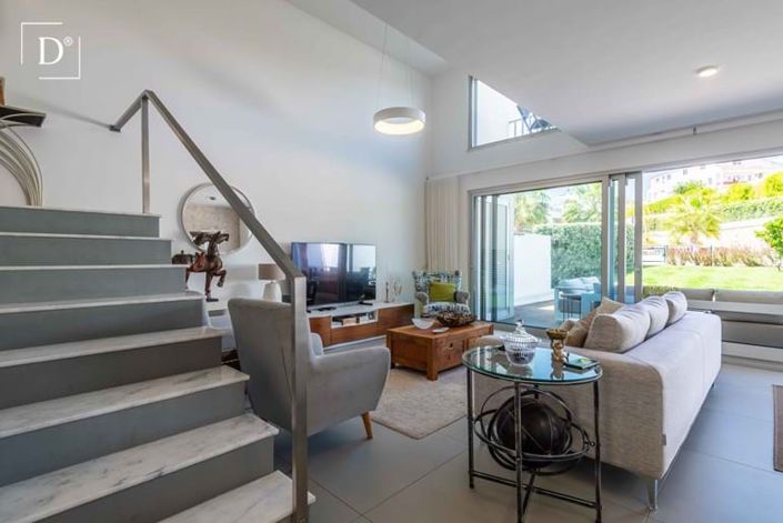 Image No.9-3 Bed Villa for sale