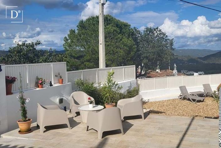 Image No.1-4 Bed Villa for sale