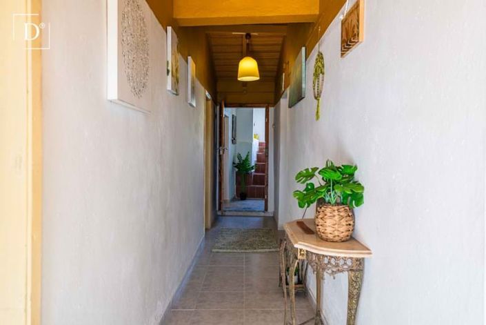 Image No.8-4 Bed Villa for sale