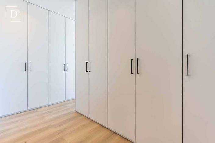 Image No.14-5 Bed Villa for sale