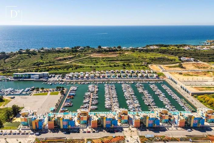 Image No.49-5 Bed Villa for sale