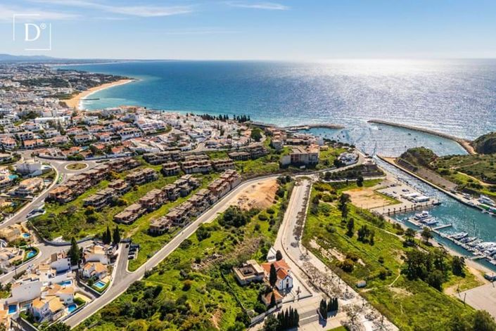 Image No.50-5 Bed Villa for sale