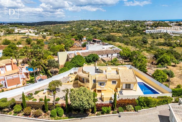 Image No.1-Villa de 3 chambres à vendre à Albufeira