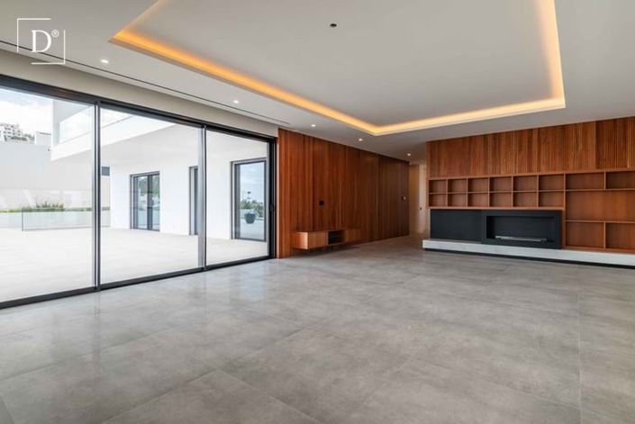 Image No.11-4 Bed Villa for sale