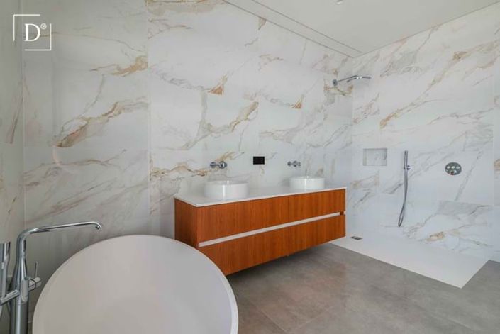 Image No.24-4 Bed Villa for sale