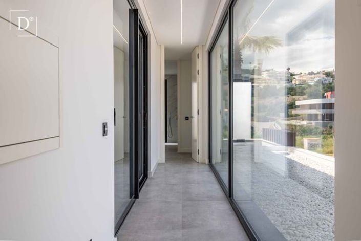 Image No.28-4 Bed Villa for sale