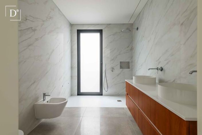 Image No.30-4 Bed Villa for sale