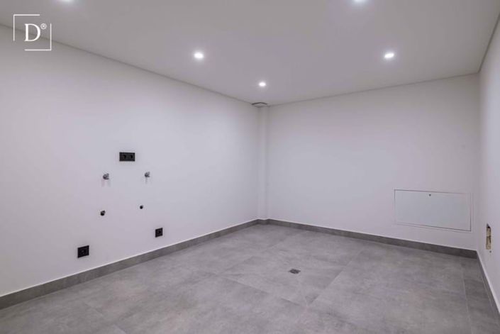 Image No.41-4 Bed Villa for sale