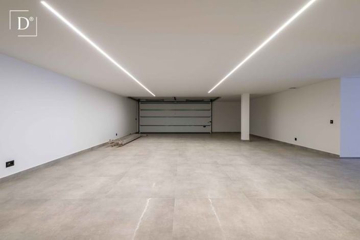 Image No.43-4 Bed Villa for sale