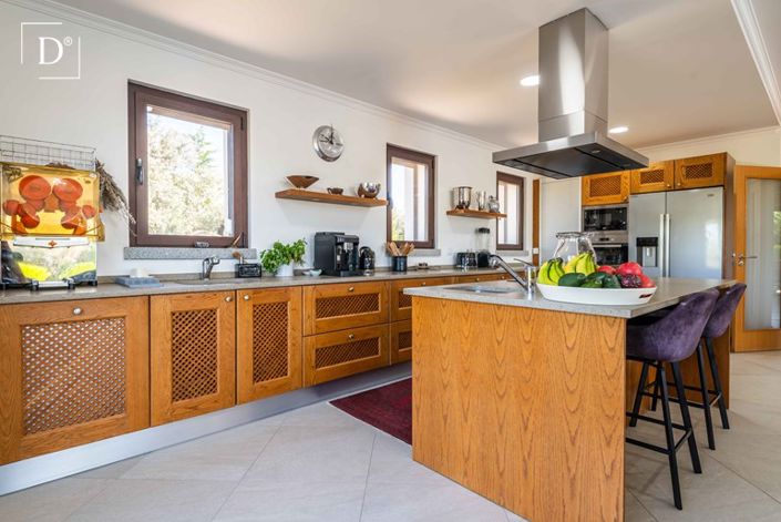 Image No.4-5 Bed Villa for sale