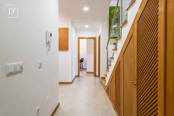 Image No.8-5 Bed Villa for sale