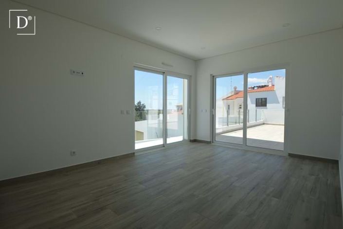 Image No.23-4 Bed Villa for sale