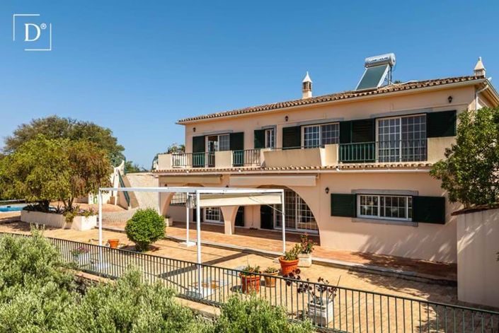 Image No.1-3 Bed Villa for sale