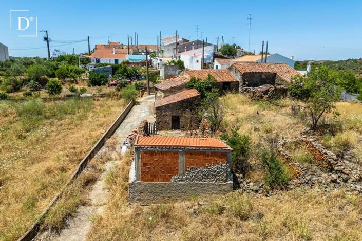 Image No.11-Villa for sale