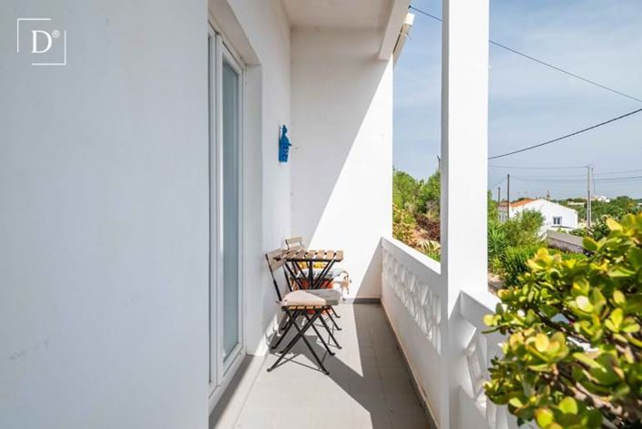 Image No.10-3 Bed Villa for sale