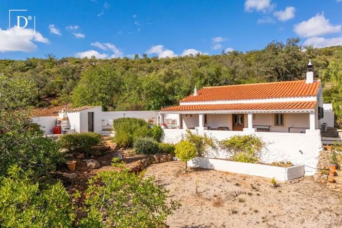 Image No.1-2 Bed Villa for sale