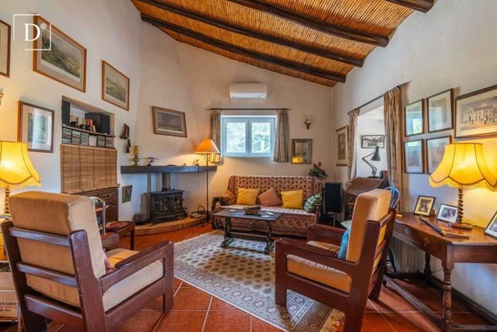 Image No.4-2 Bed Villa for sale