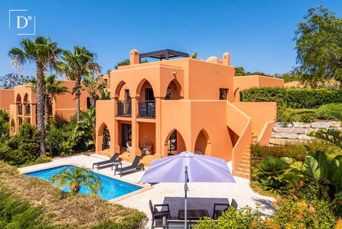 Silves, Villa