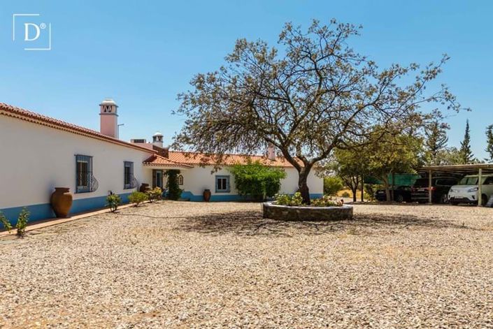 Image No.35-3 Bed Villa for sale